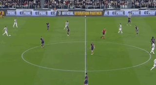1744506731876040828.gif